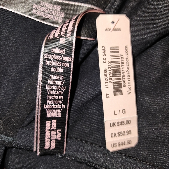 Victoria Secret Women's Unlined Open-Front Black Bralette NWT - Picture 10 of 11